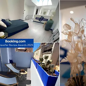 https://cosy-triplex-120m2-terrasse-vue-panier-vieux-port-8-couchages.fr-provencehotel.com
