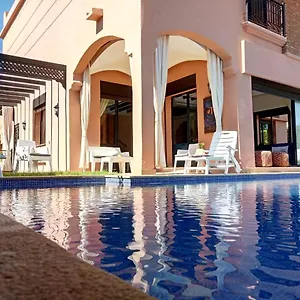 https://villa-ilyana.marrakeshhotelsmorocco.com